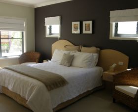 CeeSpray on Owen Bed and Breakfast - Grafton Accommodation