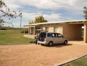 Cervantes Holiday Homes  Units - Grafton Accommodation
